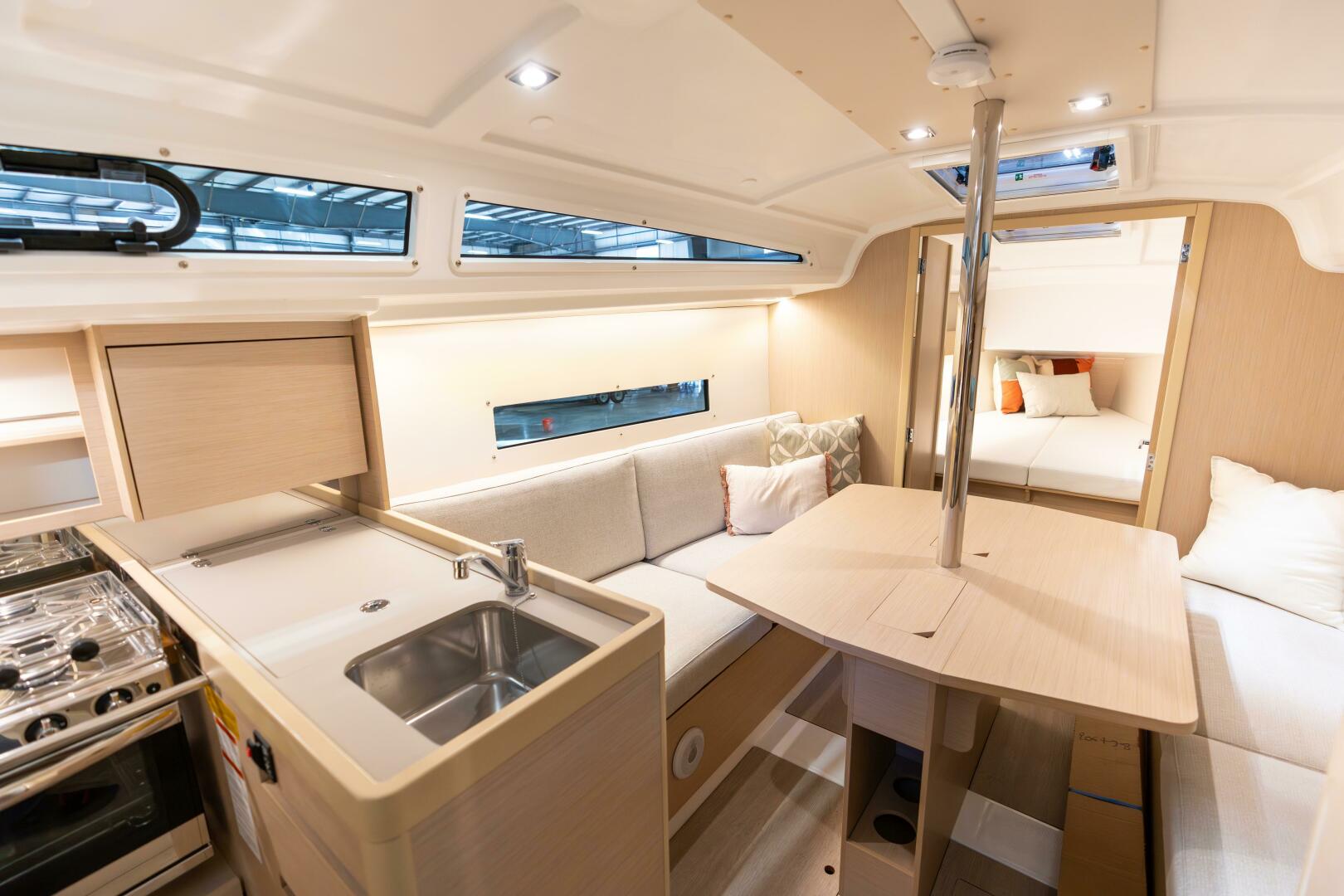 Slide: The Image of BENETEAU Oceanis 30.1 - 30