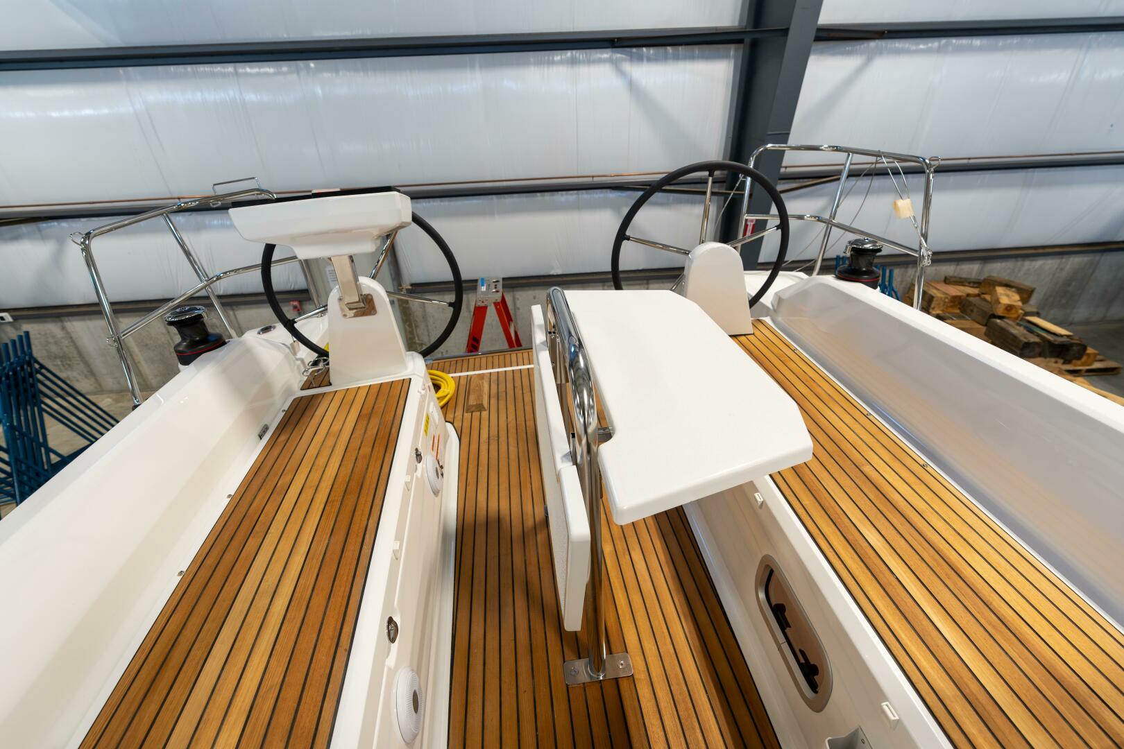 Slide: The Image of BENETEAU Oceanis 30.1 - 34