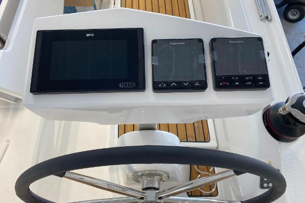 Slide: The Image of Beneteau Oceanis 30.1 2024 - 6