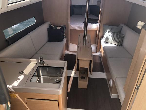Slide: The Image of Beneteau Oceanis 30.1 #15436 2023 - 8
