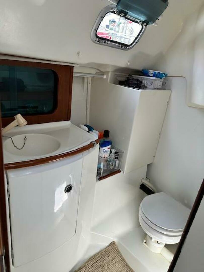 Slide: The Image of Beneteau Oceanis 311 2000 - 5293295