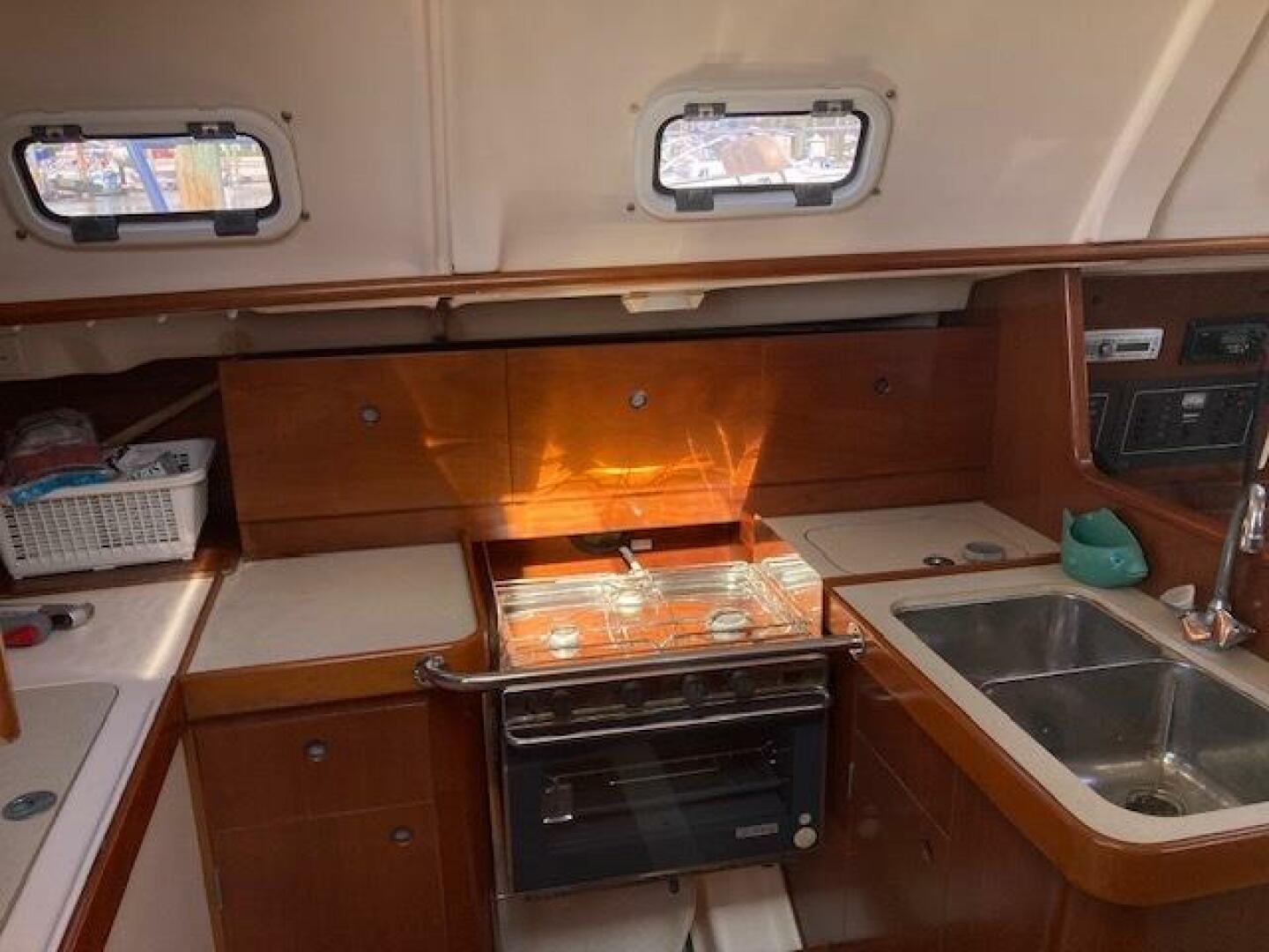 Slide: The Image of Beneteau Oceanis 321 1995 - 4745704