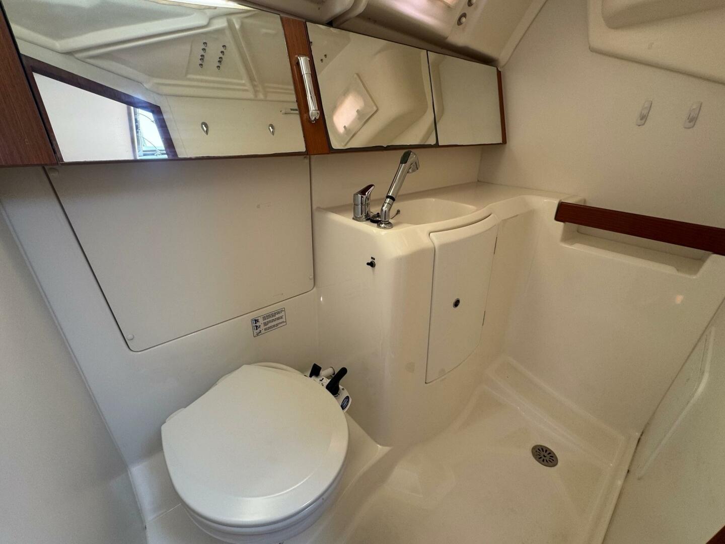 Slide: The Image of Beneteau Oceanis 34 2009 - 5537160