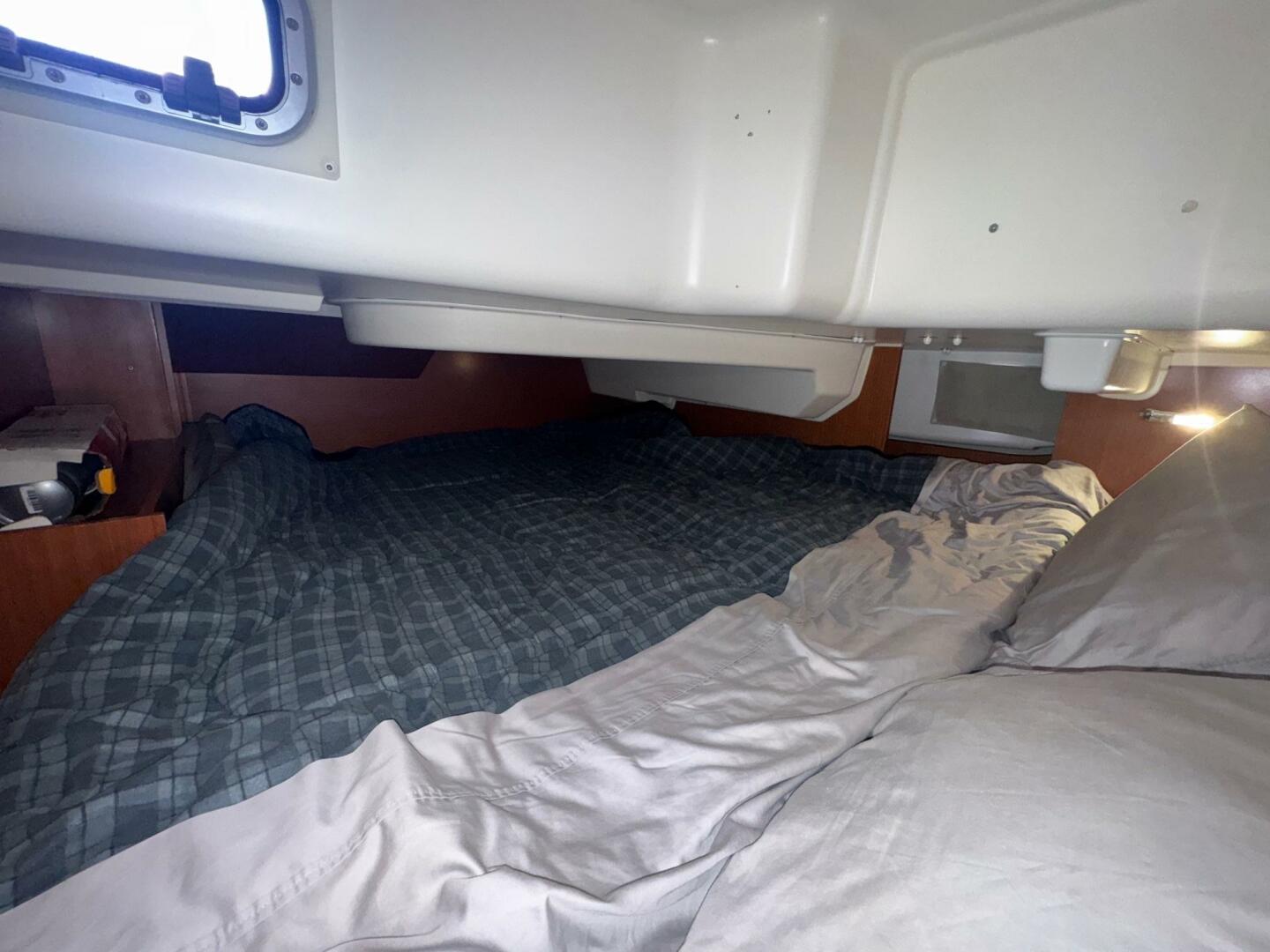 Slide: The Image of Beneteau Oceanis 34 2009 - 5537181