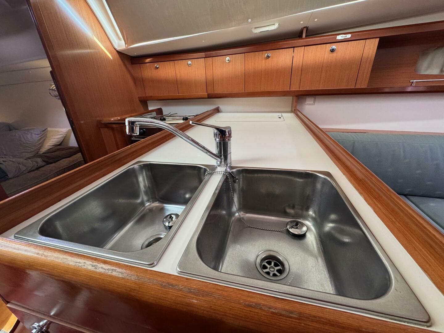 Slide: The Image of Beneteau Oceanis 34 2009 - 5537184