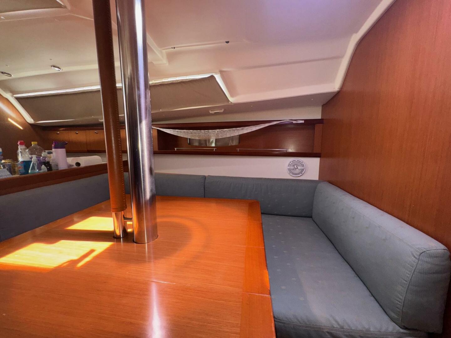 Slide: The Image of Beneteau Oceanis 34 2009 - 5537198