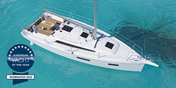 Slide: The Image of Beneteau Oceanis 34.1 2023 - 1