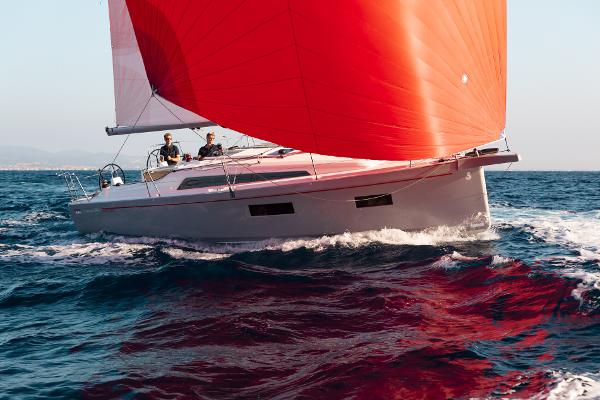 Slide: The Image of Beneteau Oceanis 34.1 2024 - 3