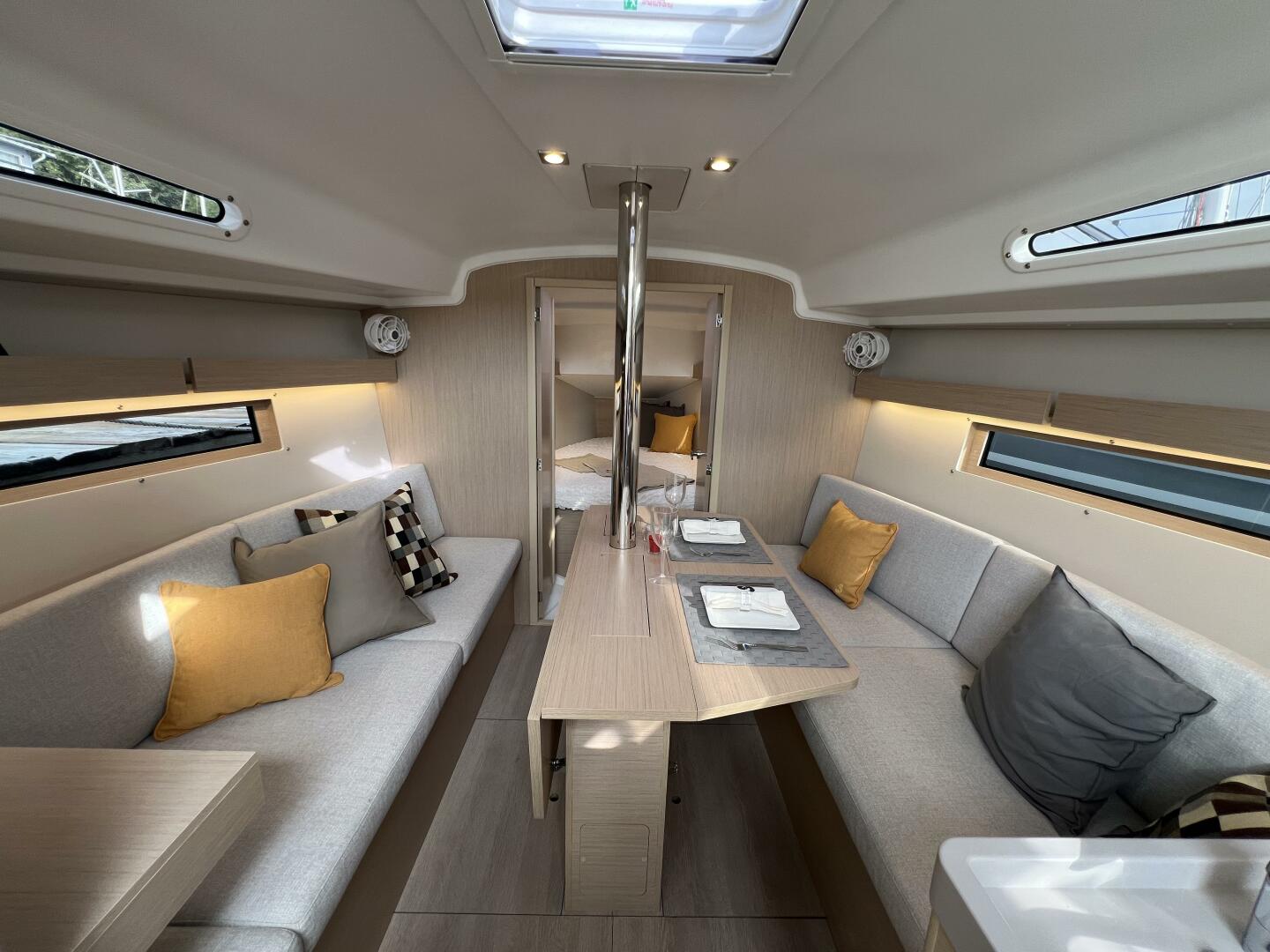 Slide: The Image of Beneteau Oceanis 34.1 - 4707949