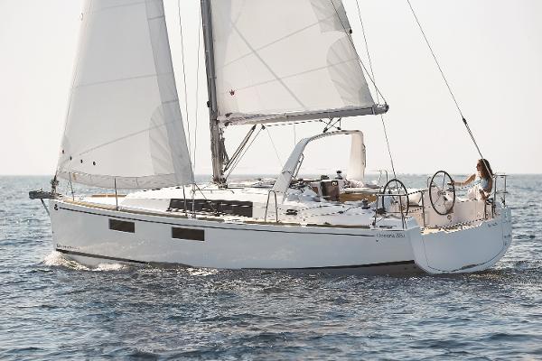 Slide: The Image of Beneteau Oceanis 35.1 2021 - 0