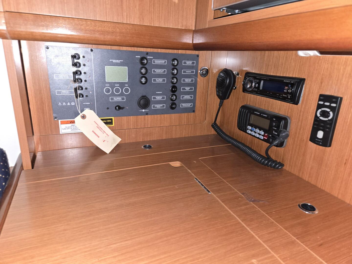 Slide: The Image of Beneteau Oceanis 37 2008 - 5104763