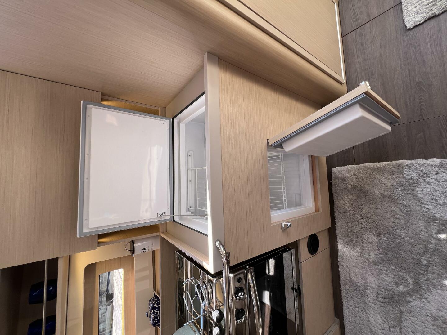 Slide: The Image of Beneteau Oceanis 37.1 - 4708024