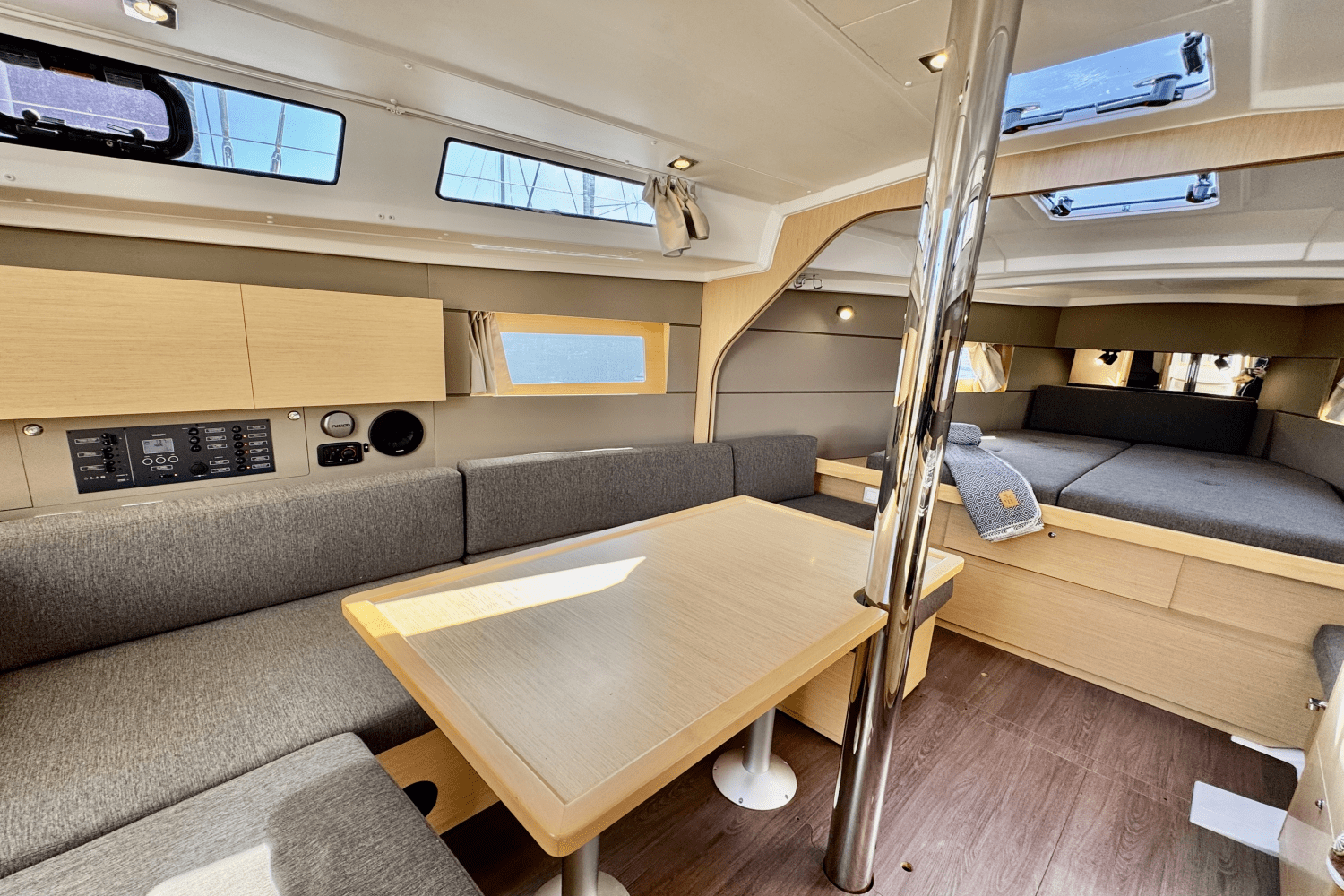 Slide: The Image of Beneteau OCEANIS 38 2014 - 46