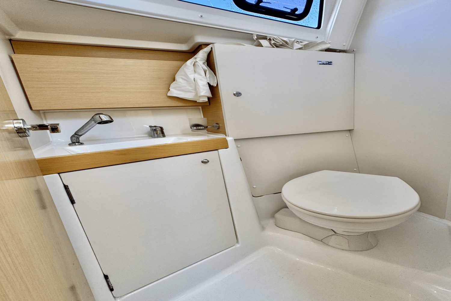 Slide: The Image of Beneteau OCEANIS 38 2014 - 54
