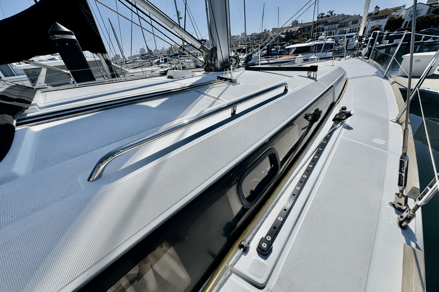 Slide: The Image of Beneteau OCEANIS 38 2014 - 8