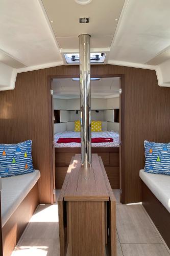 Slide: The Image of Beneteau Oceanis 38.1 2023 - 10