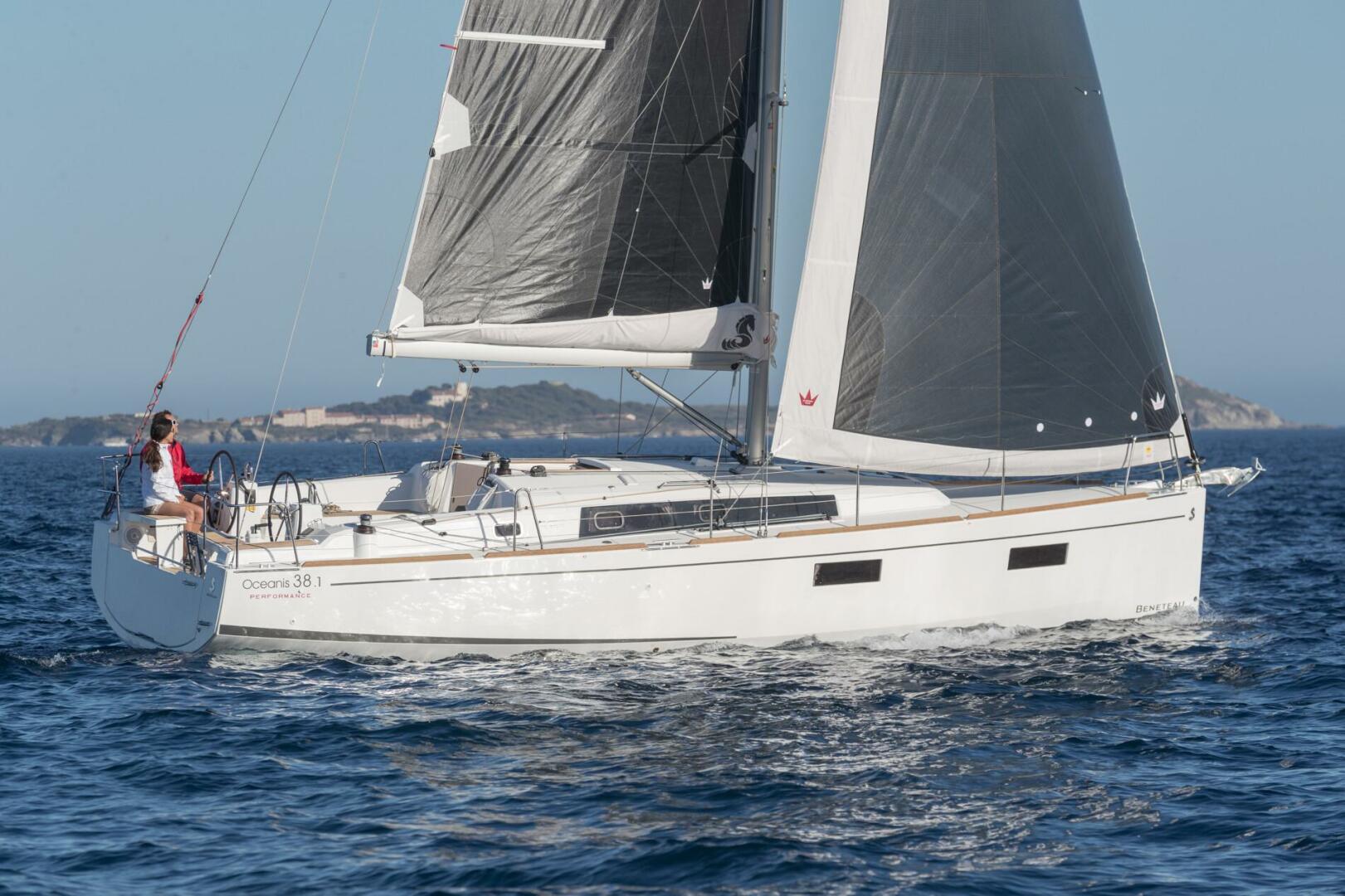 Slide: The Image of Beneteau Oceanis 38.1 2025 - 4176920