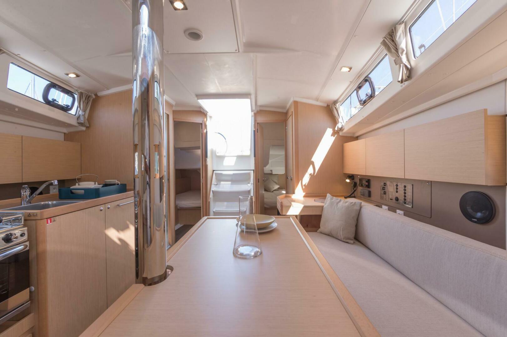 Slide: The Image of Beneteau Oceanis 38.1 2025 - 4176926