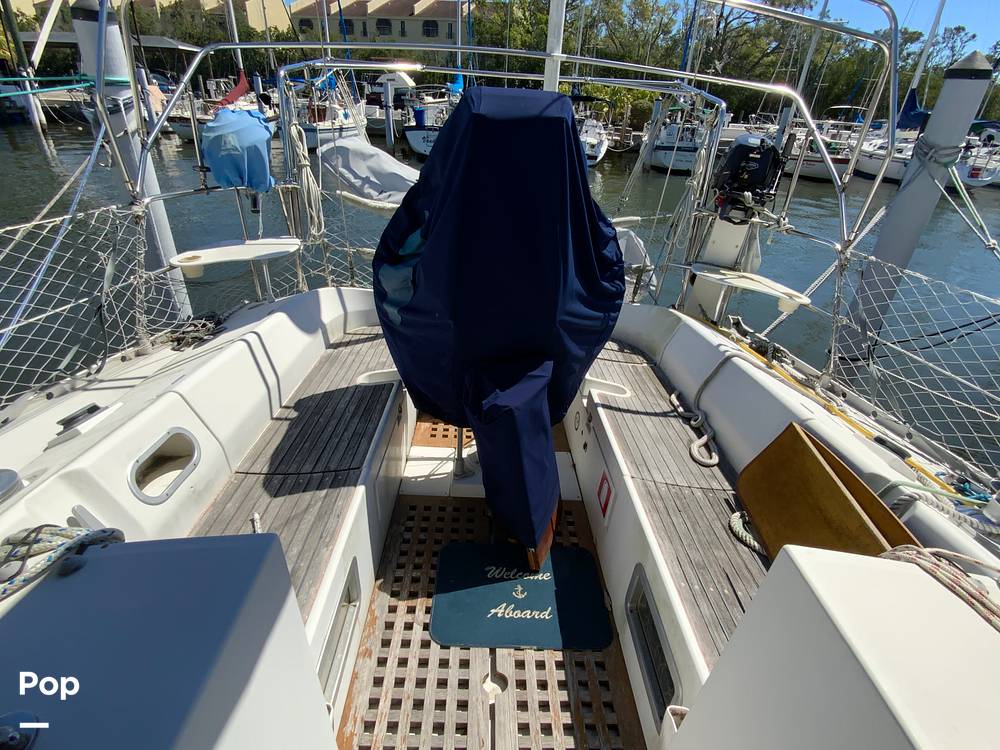 Slide: The Image of Beneteau Oceanis 390 1990 - 15255009