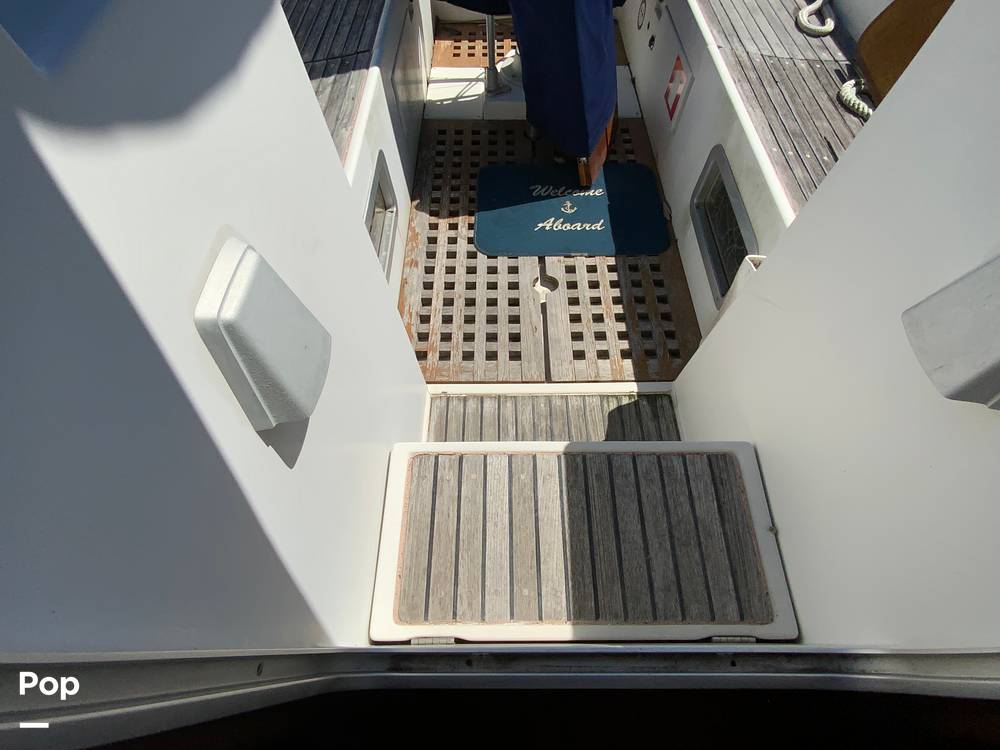 Slide: The Image of Beneteau Oceanis 390 1990 - 15255010