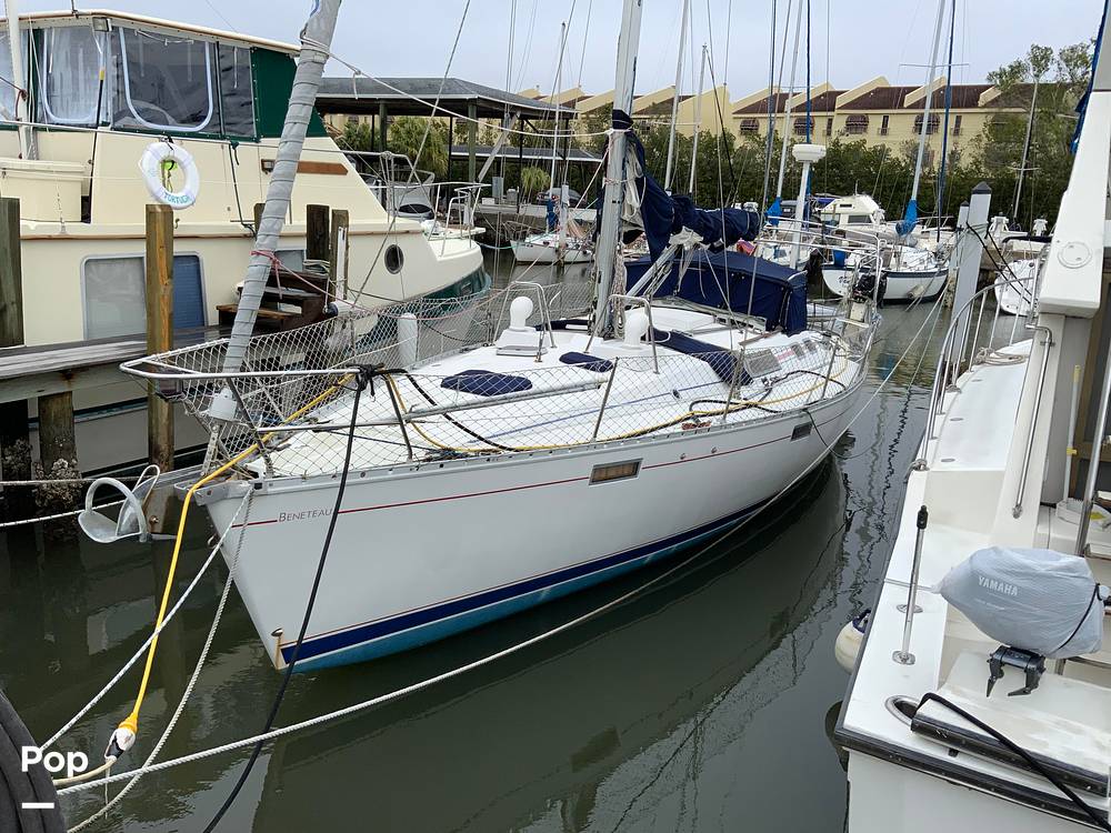 Slide: The Image of Beneteau Oceanis 390 1990 - 15090345