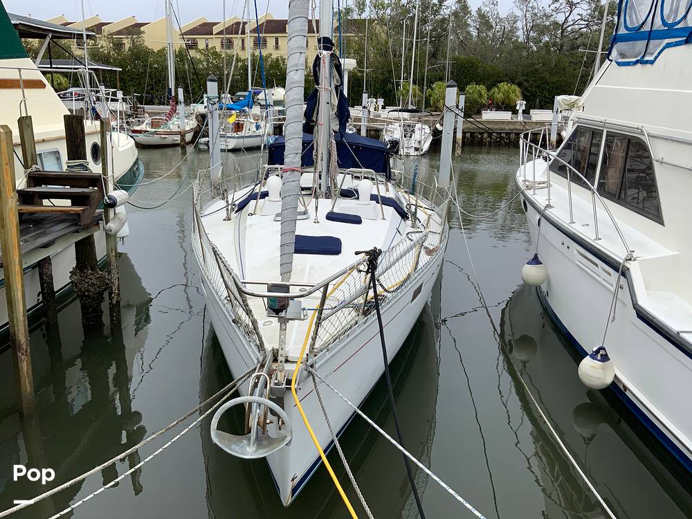Slide: The Image of Beneteau Oceanis 390 1990 - 15090350