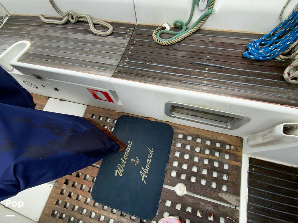 Slide: The Image of Beneteau Oceanis 390 1990 - 15090371