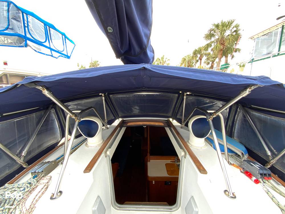 Slide: The Image of Beneteau Oceanis 390 1990 - 15090372