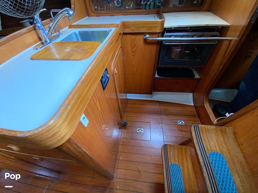 Slide: The Image of Beneteau Oceanis 390 1990 - 15090409