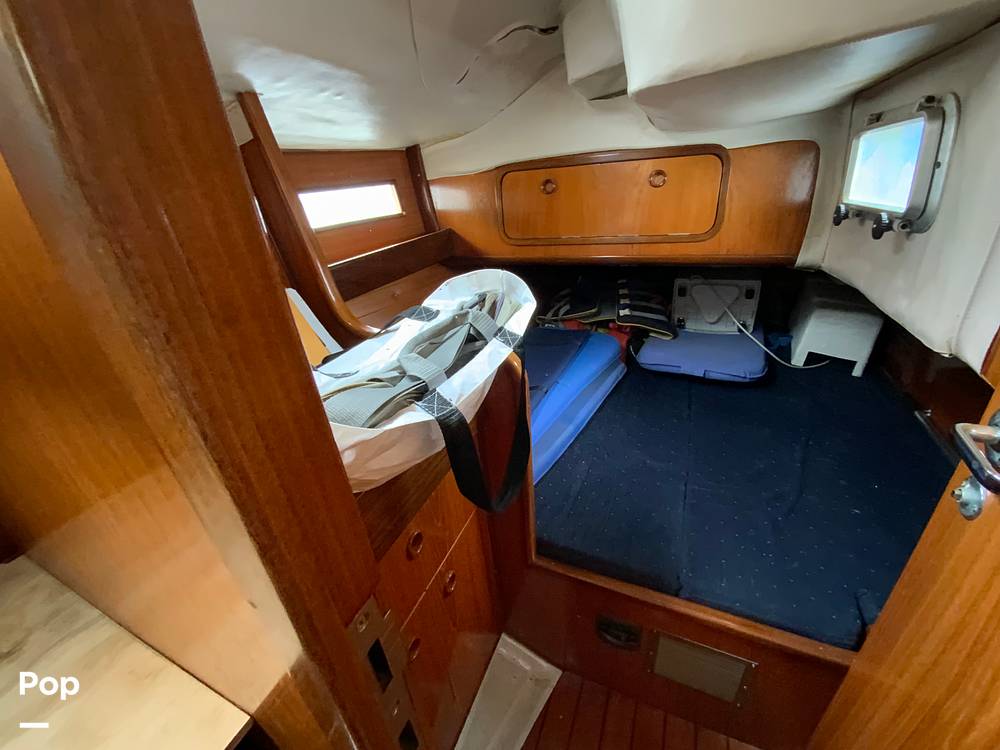 Slide: The Image of Beneteau Oceanis 390 1990 - 15090418