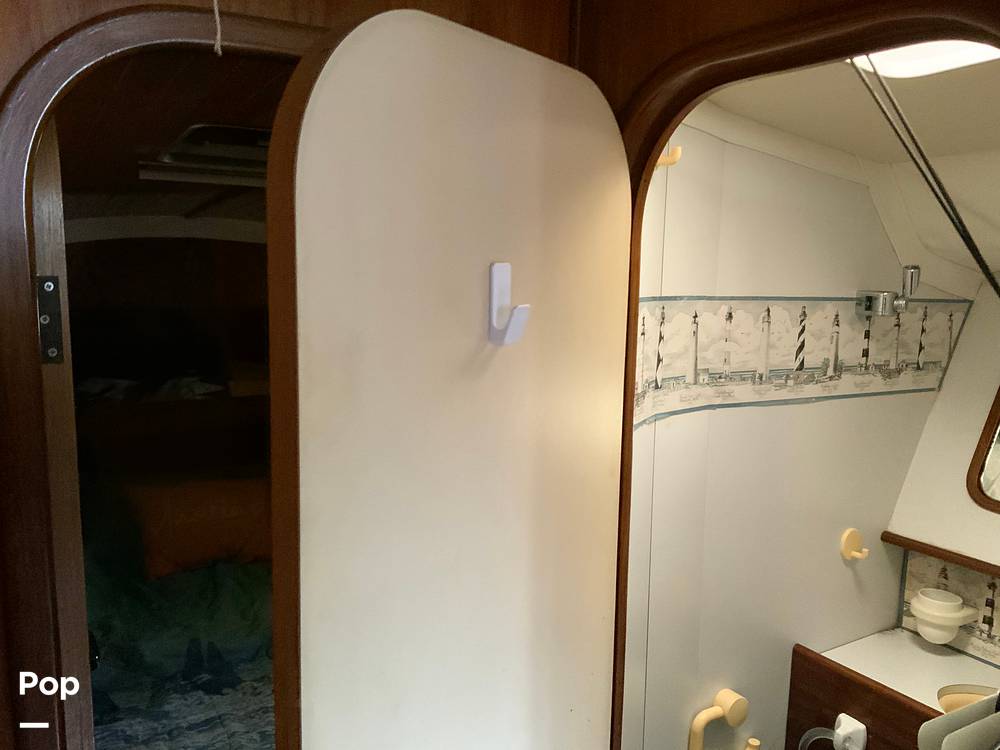 Slide: The Image of Beneteau Oceanis 390 1990 - 15090435