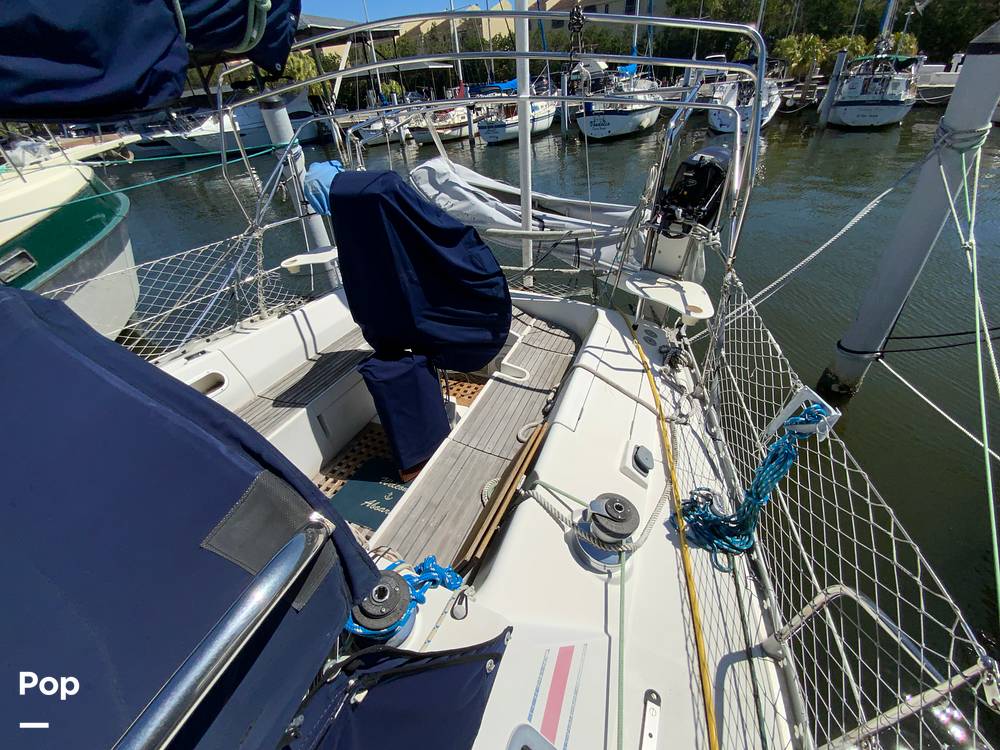 Slide: The Image of Beneteau Oceanis 390 1990 - 15254922