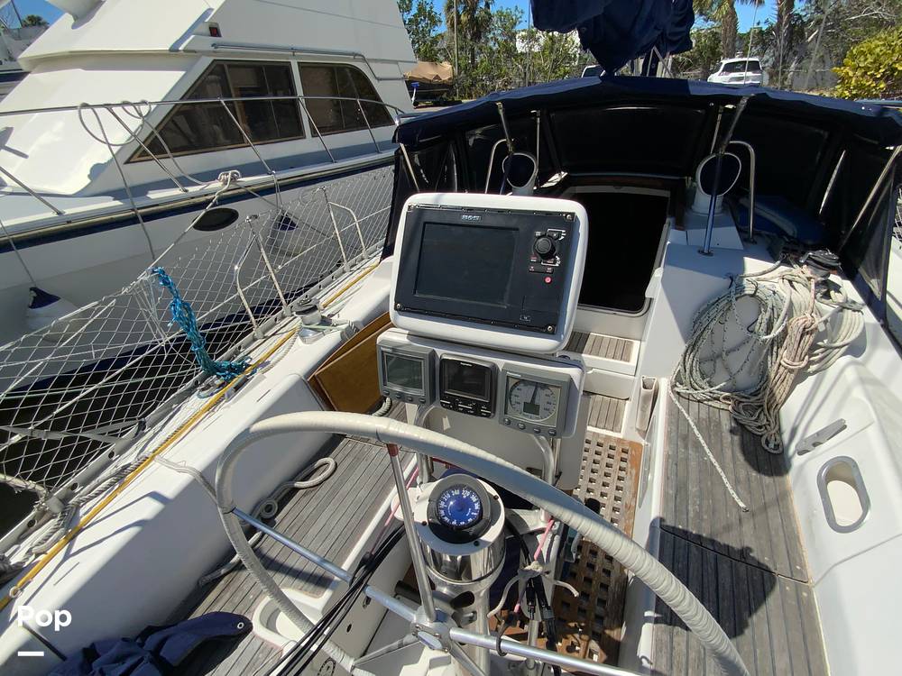 Slide: The Image of Beneteau Oceanis 390 1990 - 15254978
