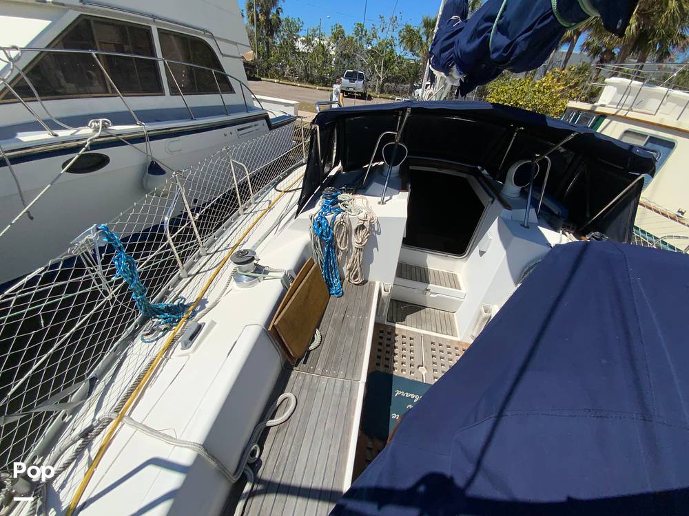 Slide: The Image of Beneteau Oceanis 390 1990 - 15255003
