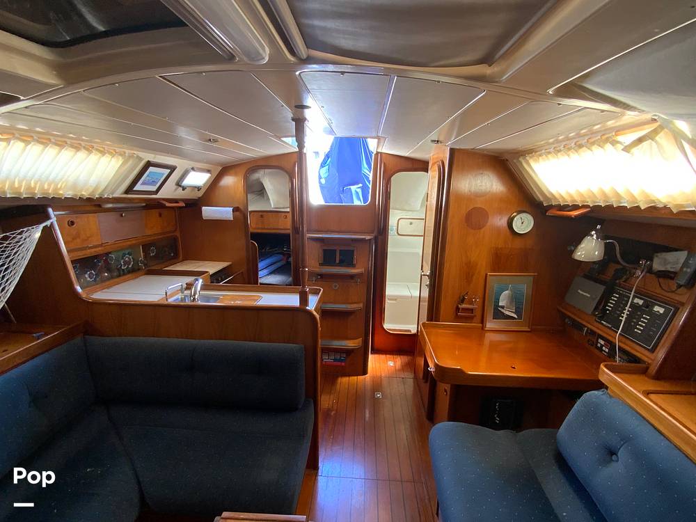 Slide: The Image of Beneteau Oceanis 390 1990 - 15255024