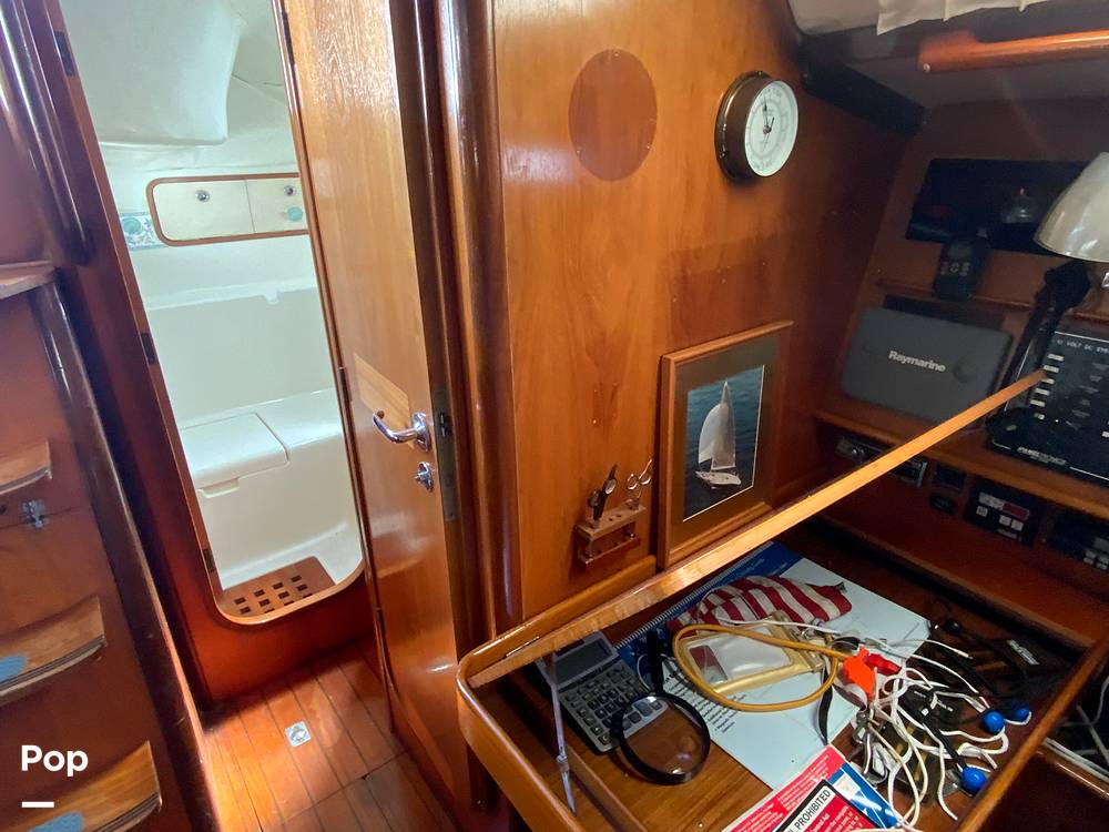 Slide: The Image of Beneteau Oceanis 390 1990 - 15255041