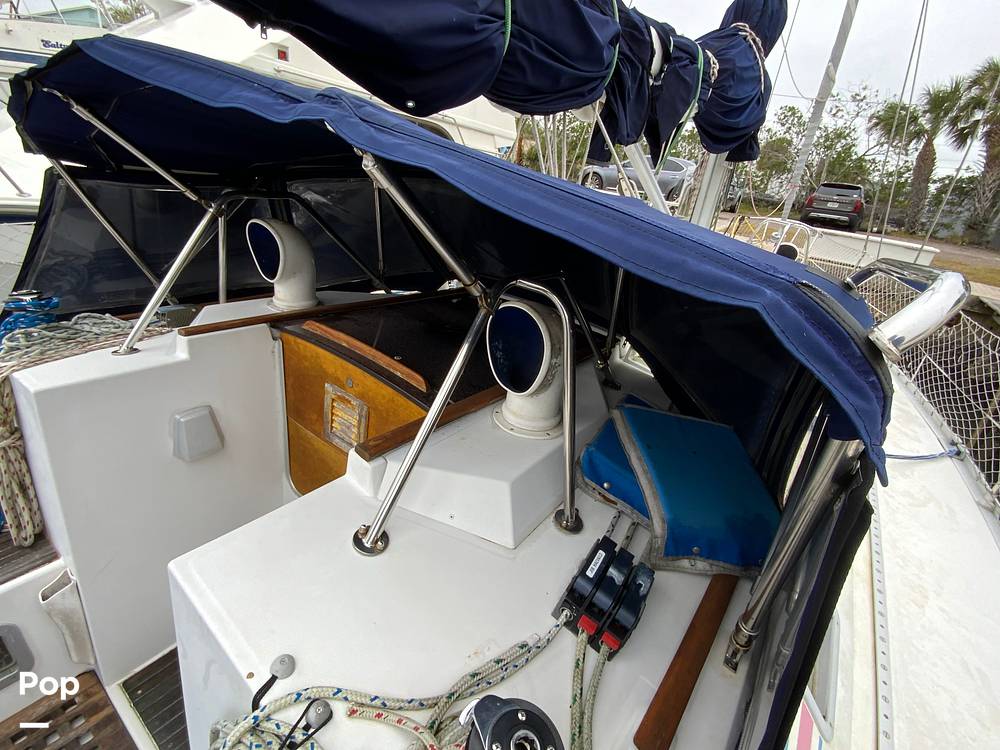Slide: The Image of Beneteau Oceanis 390 1990 - 15090362