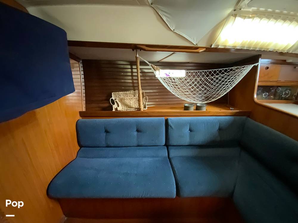 Slide: The Image of Beneteau Oceanis 390 1990 - 15090404