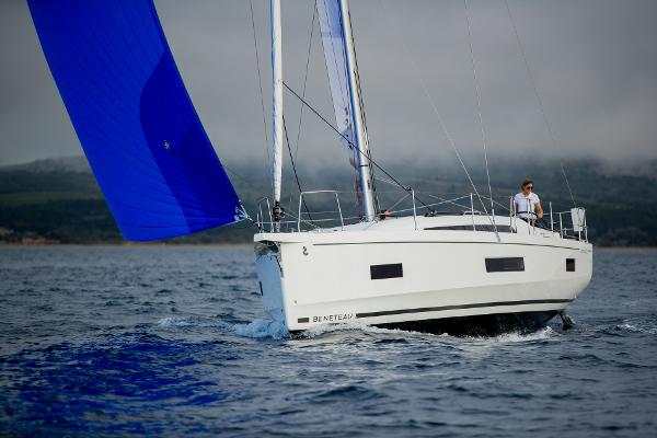 Slide: The Image of Beneteau Oceanis 40.1 2022 - 7