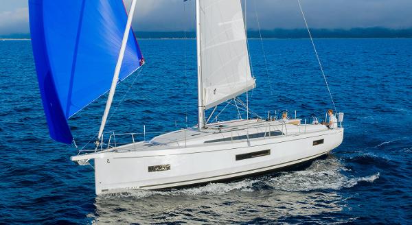 Slide: The Image of Beneteau Oceanis 40.1 2023 - 0