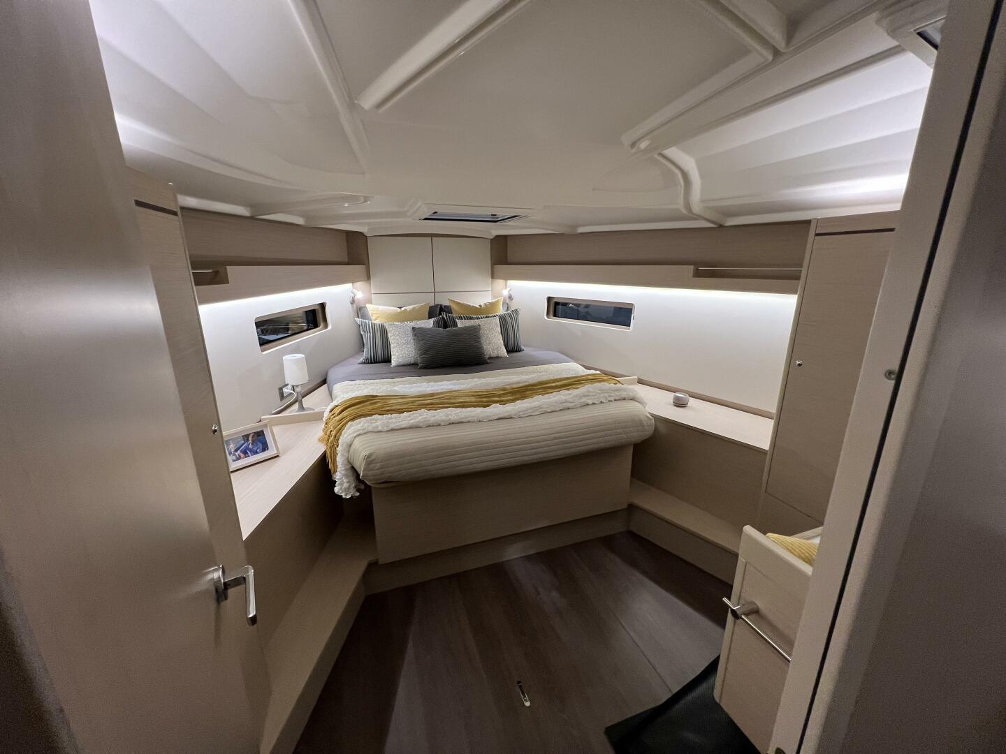 Slide: The Image of Cabin - 4269007
