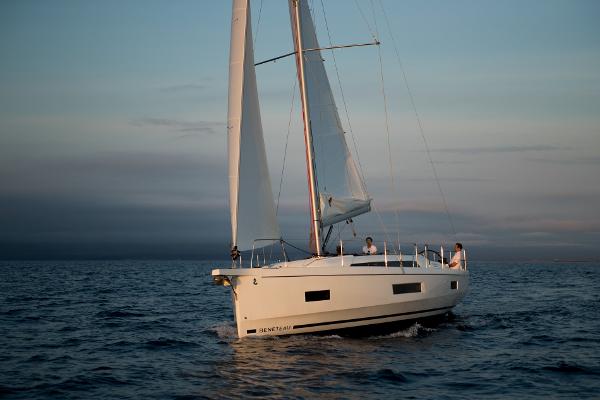 Slide: The Image of Beneteau Oceanis 40.1 #16186 2023 - 5