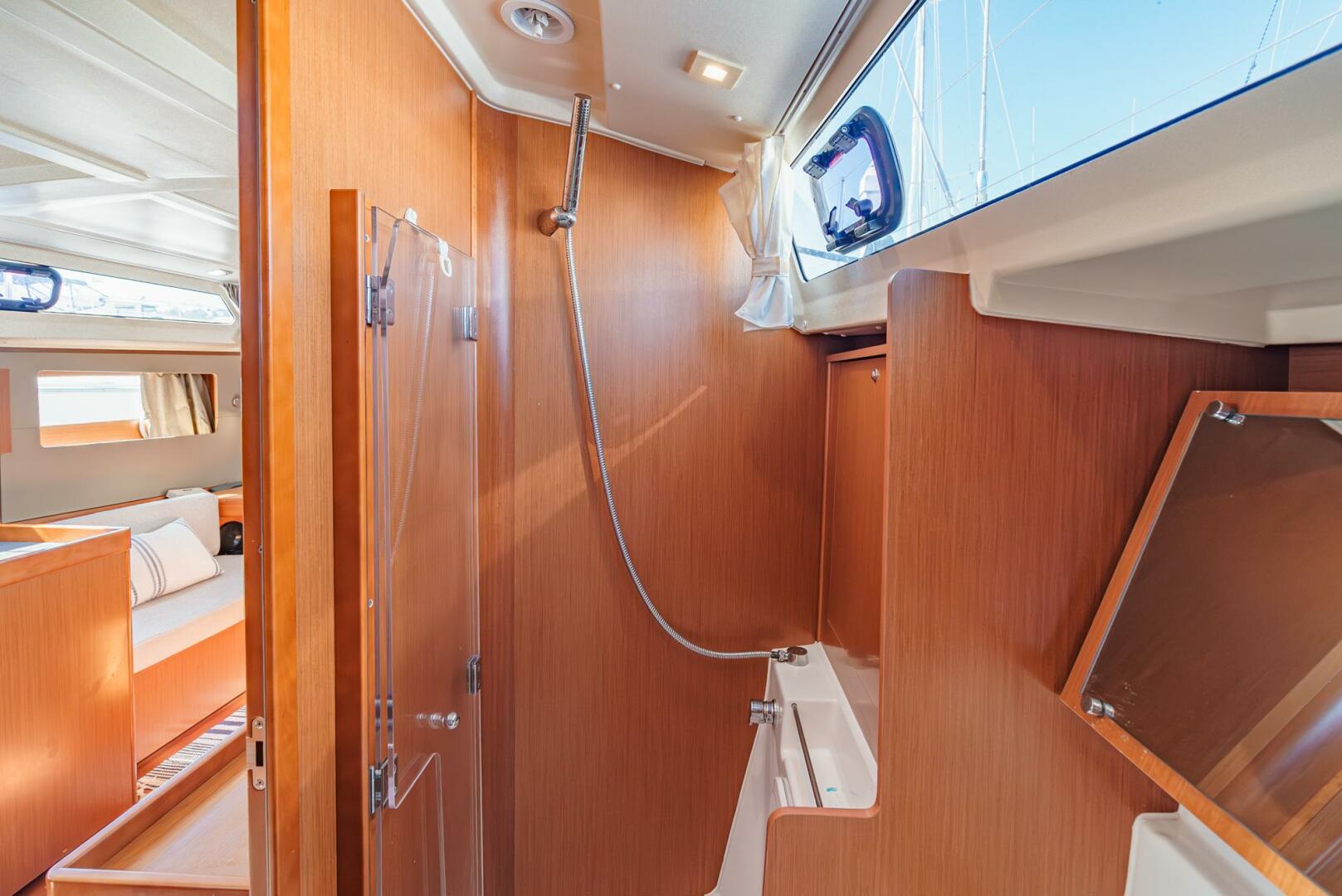 Slide: The Image of Beneteau Oceanis 41.1 2017 - 4719614