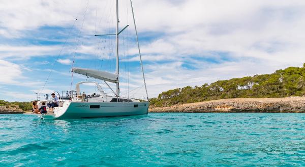 Slide: The Image of Beneteau Oceanis 41.1 2020 - 10