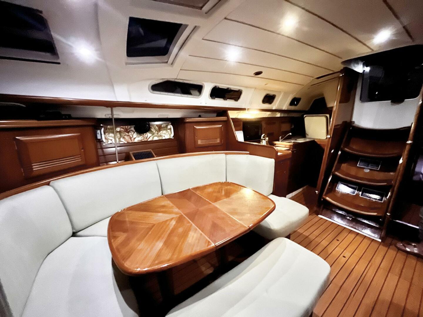 Slide: The Image of Beneteau Oceanis 423 2004 - 5441971