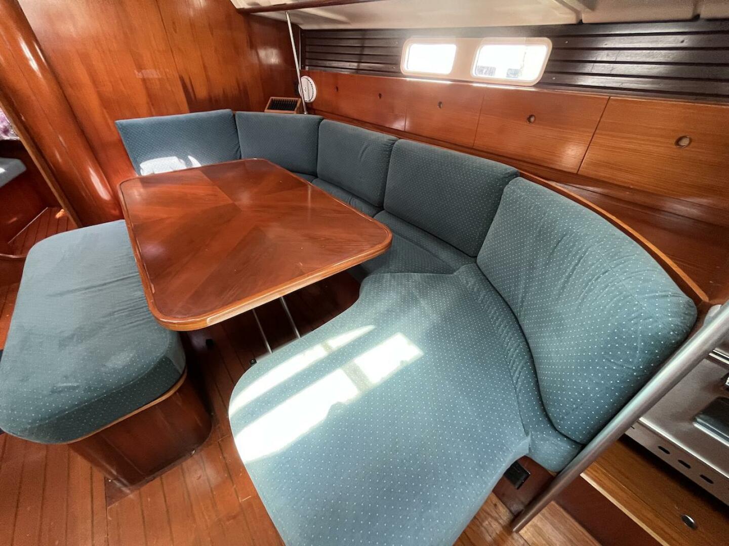 Slide: The Image of Beneteau Oceanis 440 1993 - 5379418