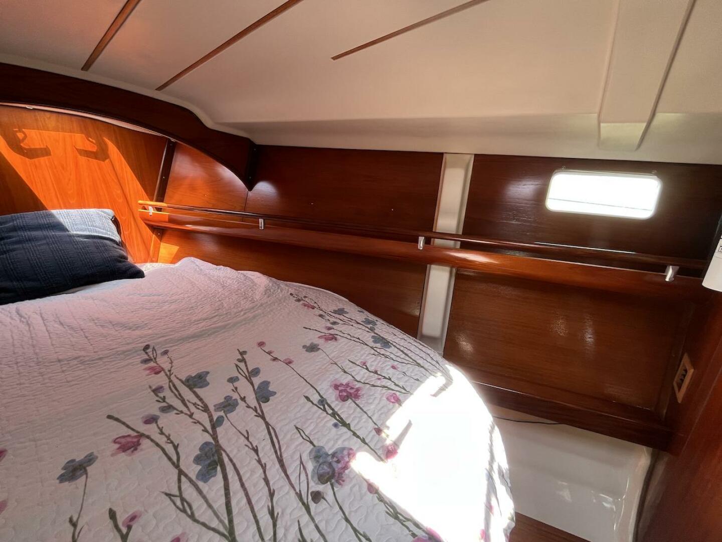 Slide: The Image of Beneteau Oceanis 440 1993 - 5379403