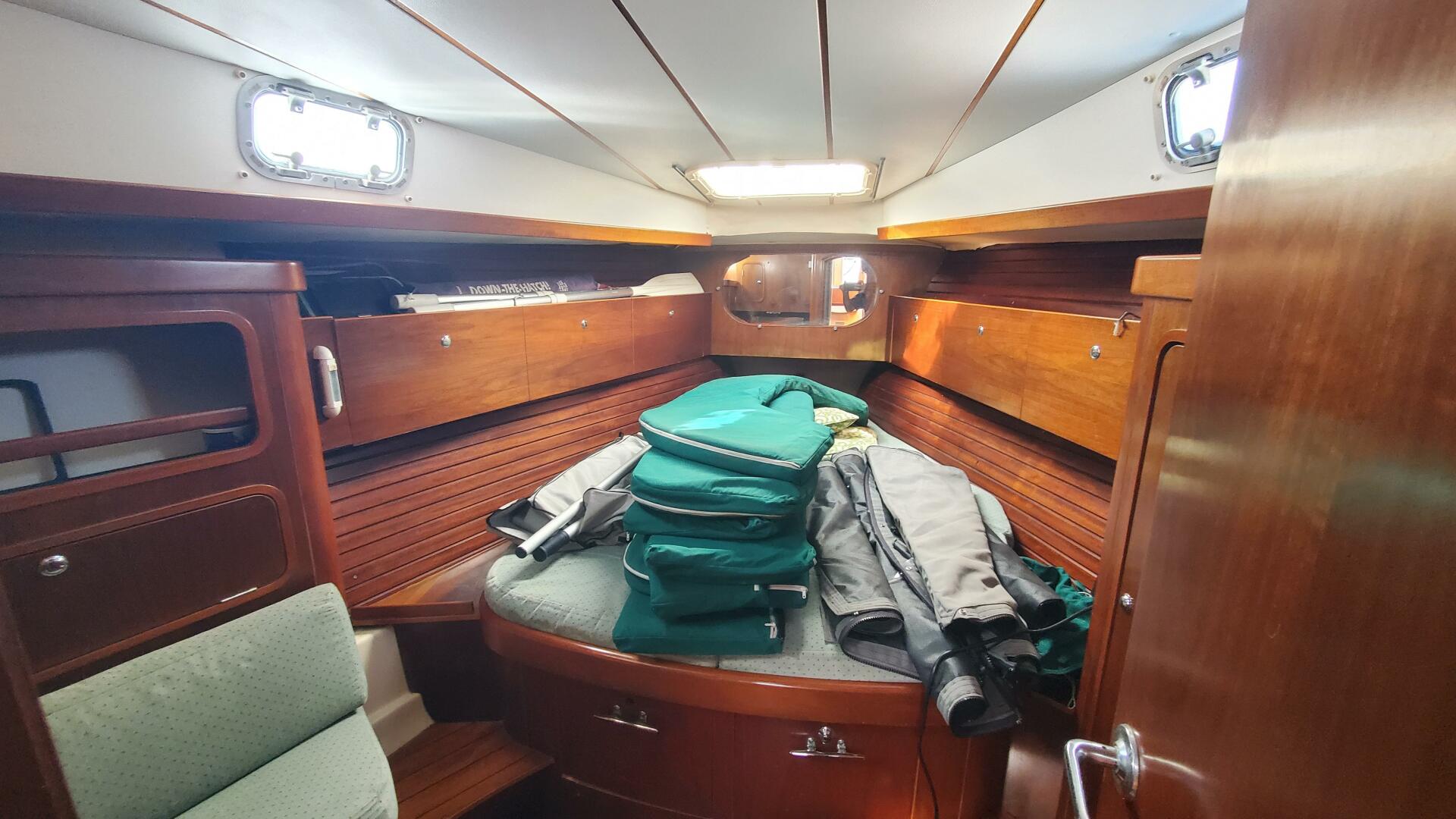 Slide: The Image of Beneteau Oceanis 44 CC 1999 - 5181541