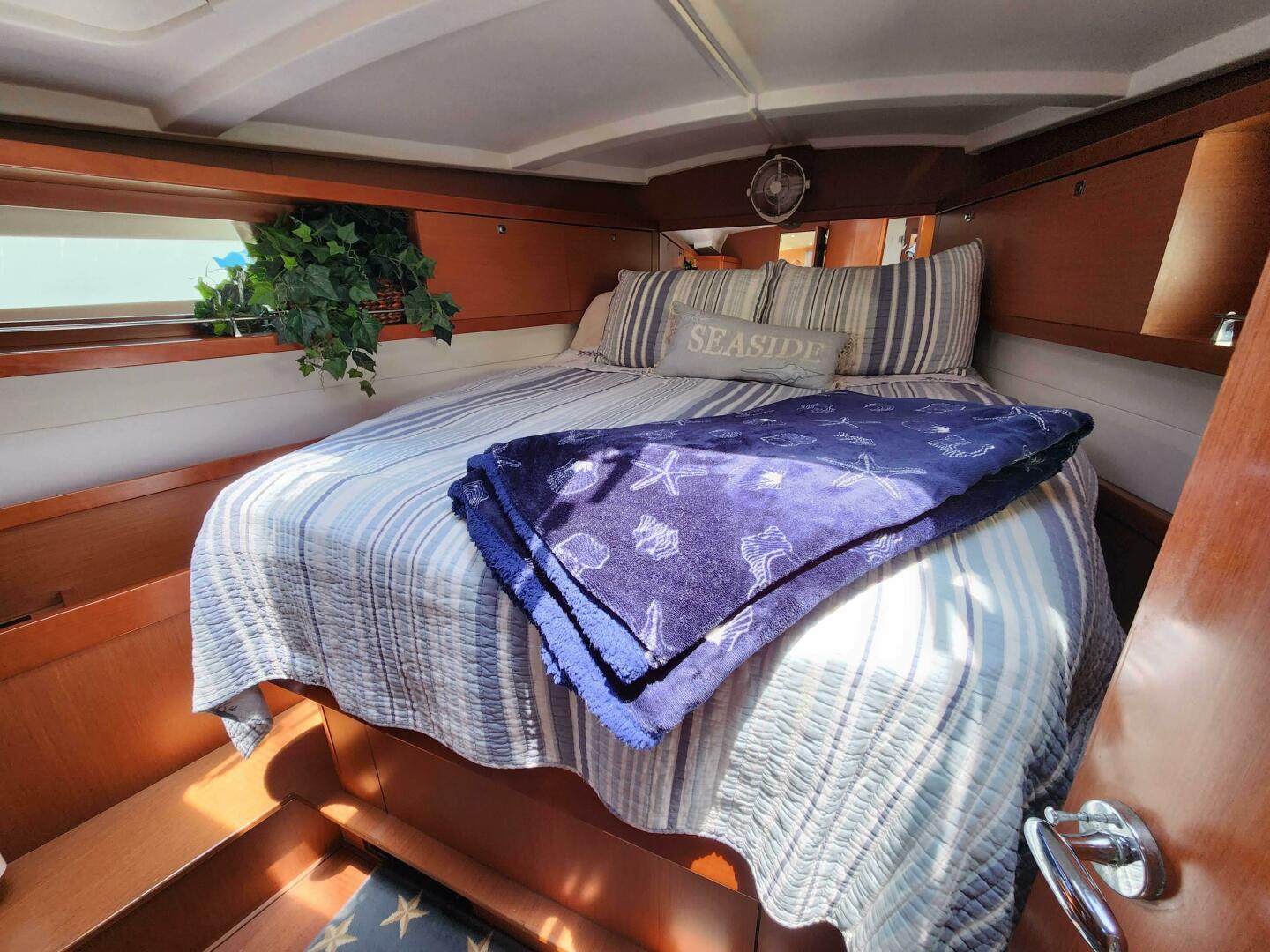 Slide: The Image of Beneteau Oceanis 45 2016 - 4512066