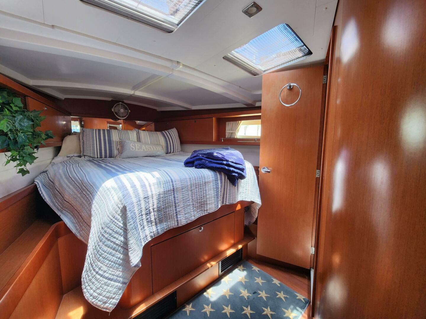 Slide: The Image of Beneteau Oceanis 45 2016 - 4512068